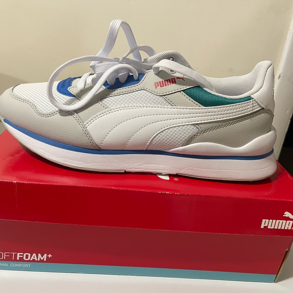 Puma White and Blue Sneakers